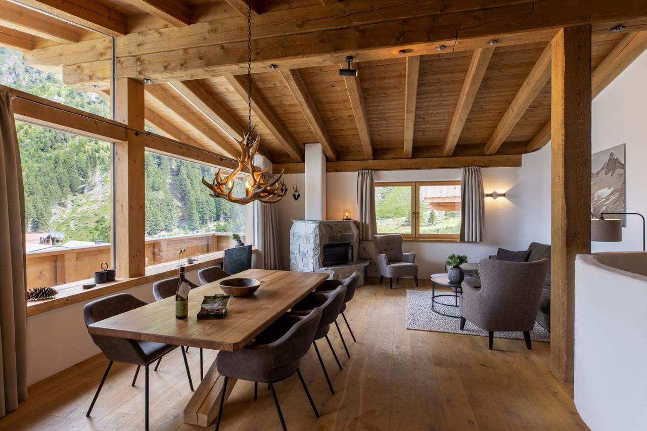 Das Chaletdorf - Pitztal Sankt Leonhard im Pitztal Exterior photo