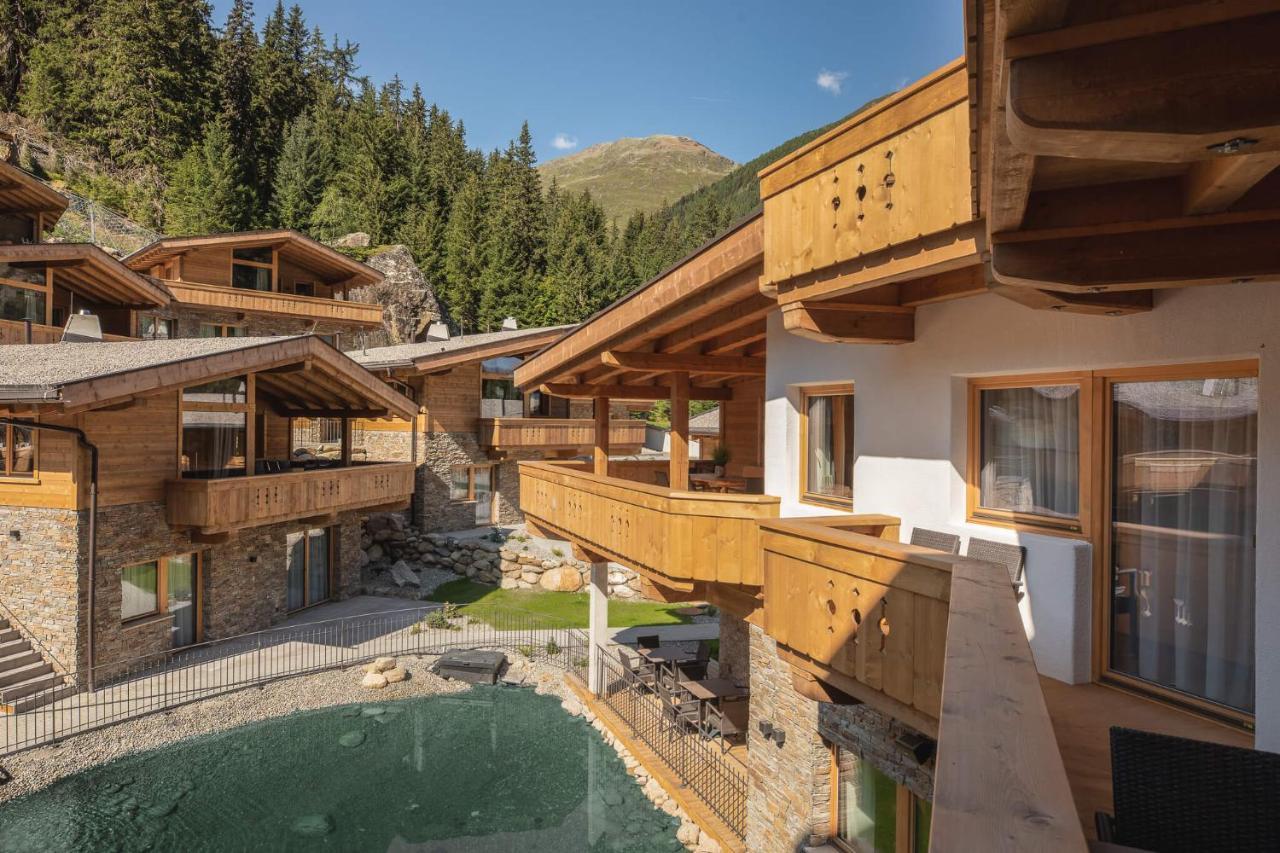 Das Chaletdorf - Pitztal Sankt Leonhard im Pitztal Exterior photo