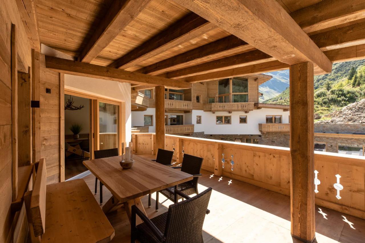 Das Chaletdorf - Pitztal Sankt Leonhard im Pitztal Exterior photo